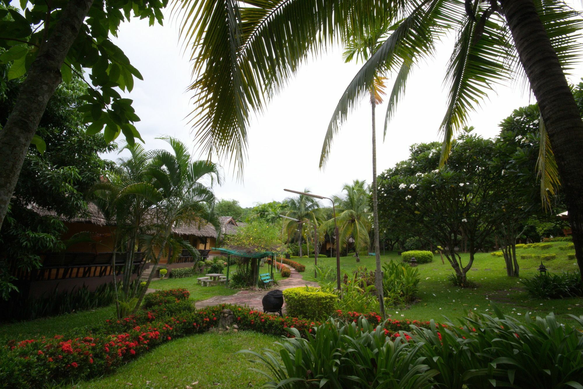 Touch Star Resort - Doi Inthanon Chom Thong Exterior photo